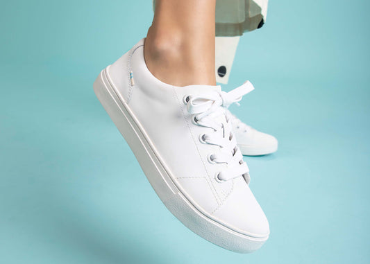 13 Ways to Style White Sneakers for Formal Occasions TOMS® India Official Site