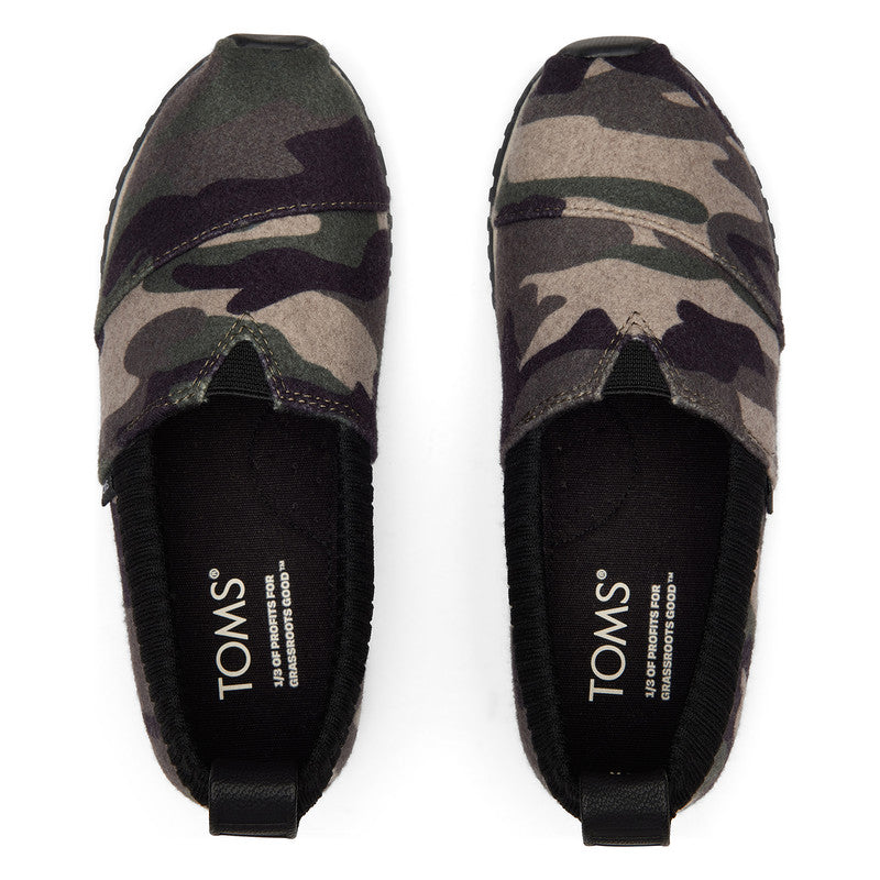 Resident Camo Print Walking Shoes-TOMS® India Official Site
