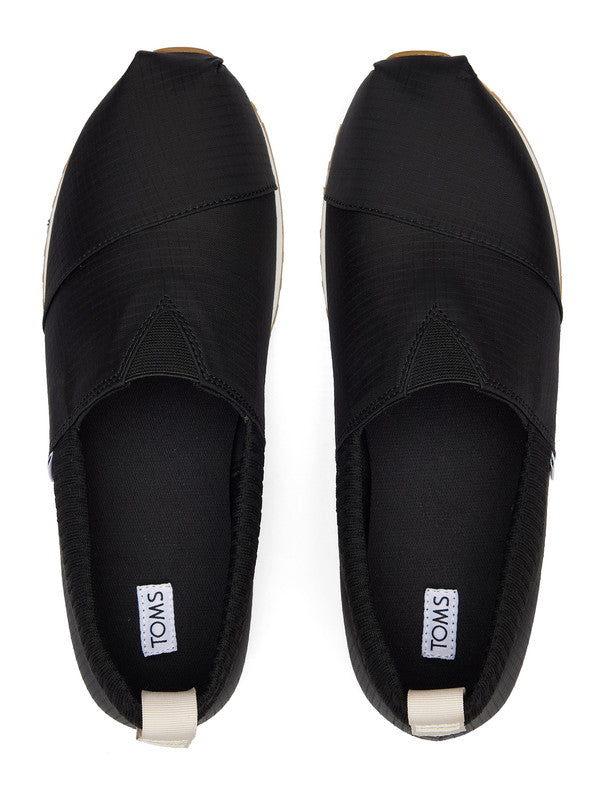 Resident Black Walking Shoes-TOMS® India Official Site
